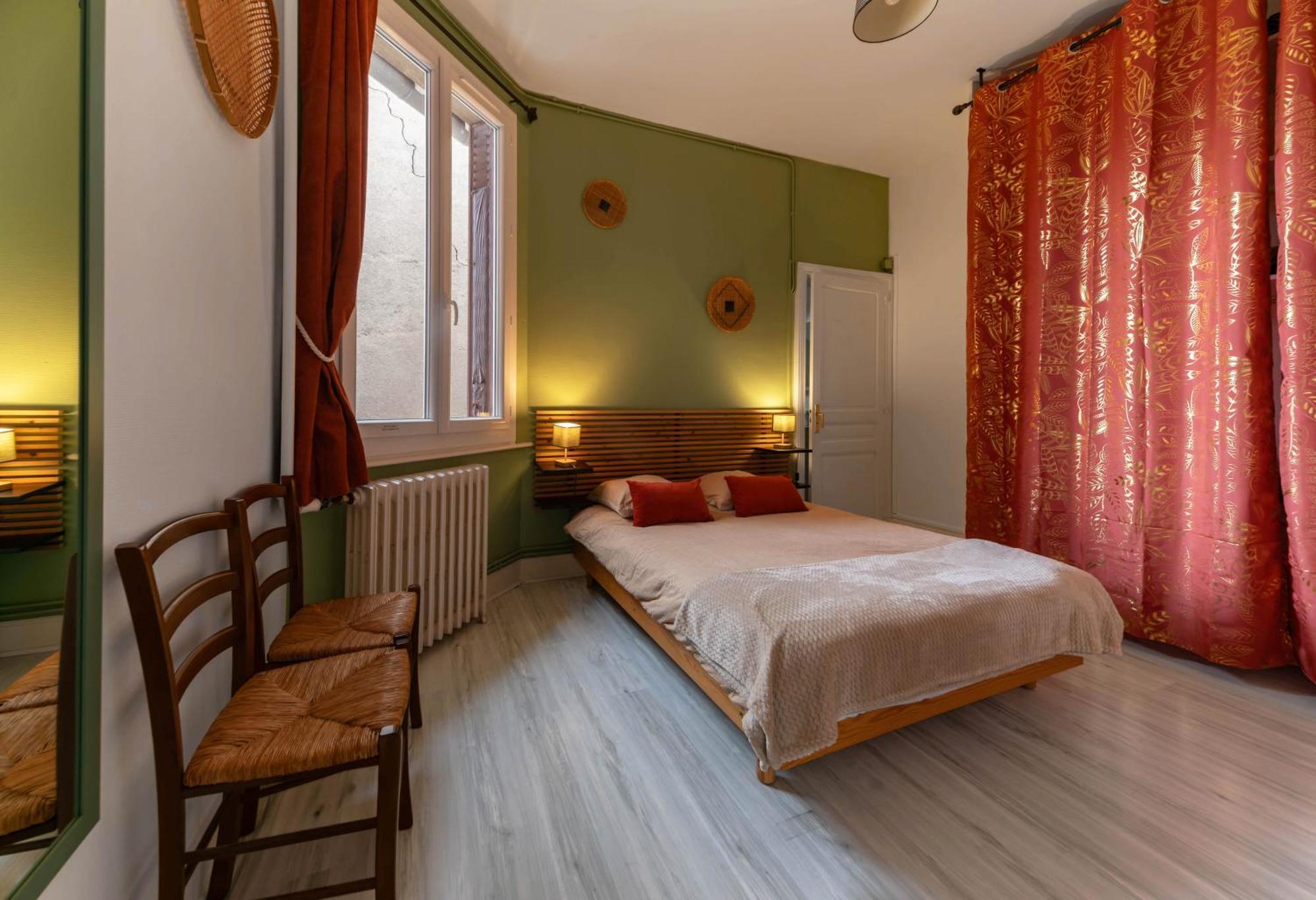 Le Louis B - Appartement Calme Et Lumineux Proche Thermes Виши Экстерьер фото